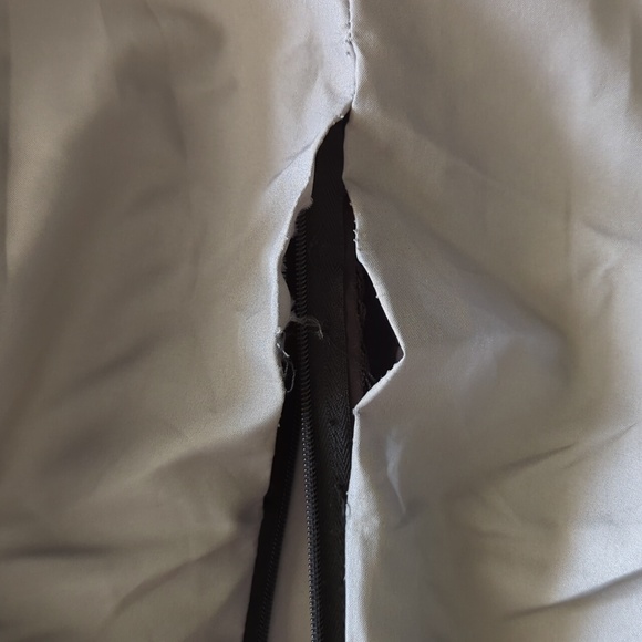 Wedding or Prom Dress Size 2 - Picture 15 of 15